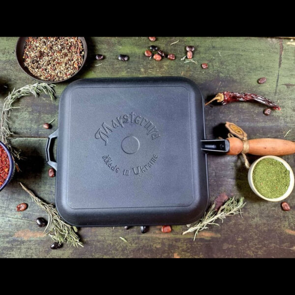 Öntöttvas grillserpenyő levehető fa nyéllel 3.1 liter 28x28cm - Image 2